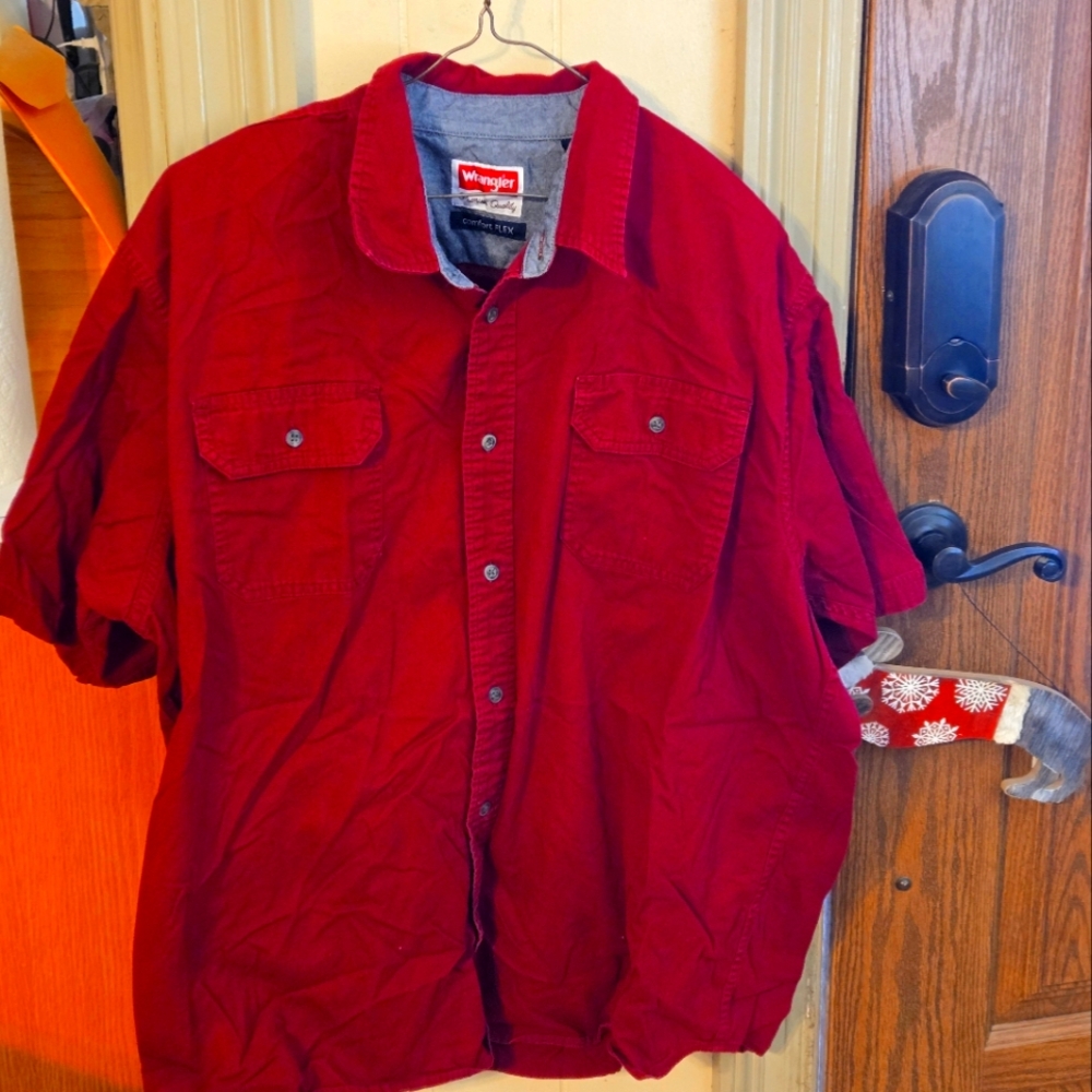 Wrangler Flex for Comfort Button Up Shirt Men's XL Burgundy Short Sleeve